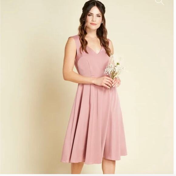 Modcloth Dresses & Skirts - ModCloth Your Luxe-y Day Rose Satin MIDI Dress | sz 6 | NWT
